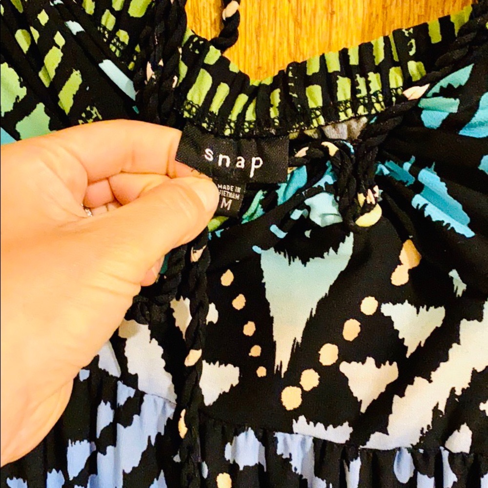 Maxi - Picture 3 of 3